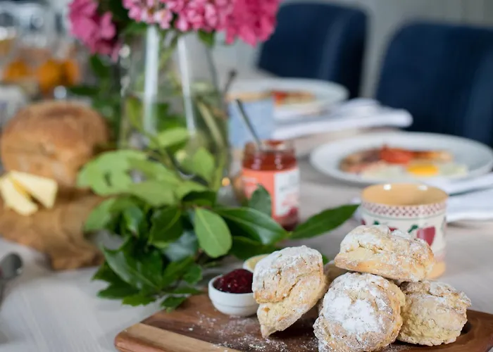 別荘 Mountrothe House