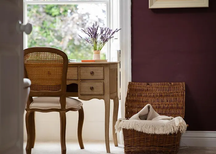 別荘 Mountrothe House